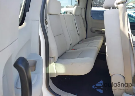 2009 Chevrolet Silverado 1500 Lt from USA, damaged, VIN 2GCEK290191118526